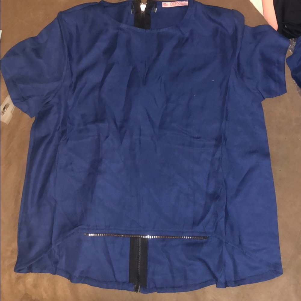 2Piece - Picture 3 of 4